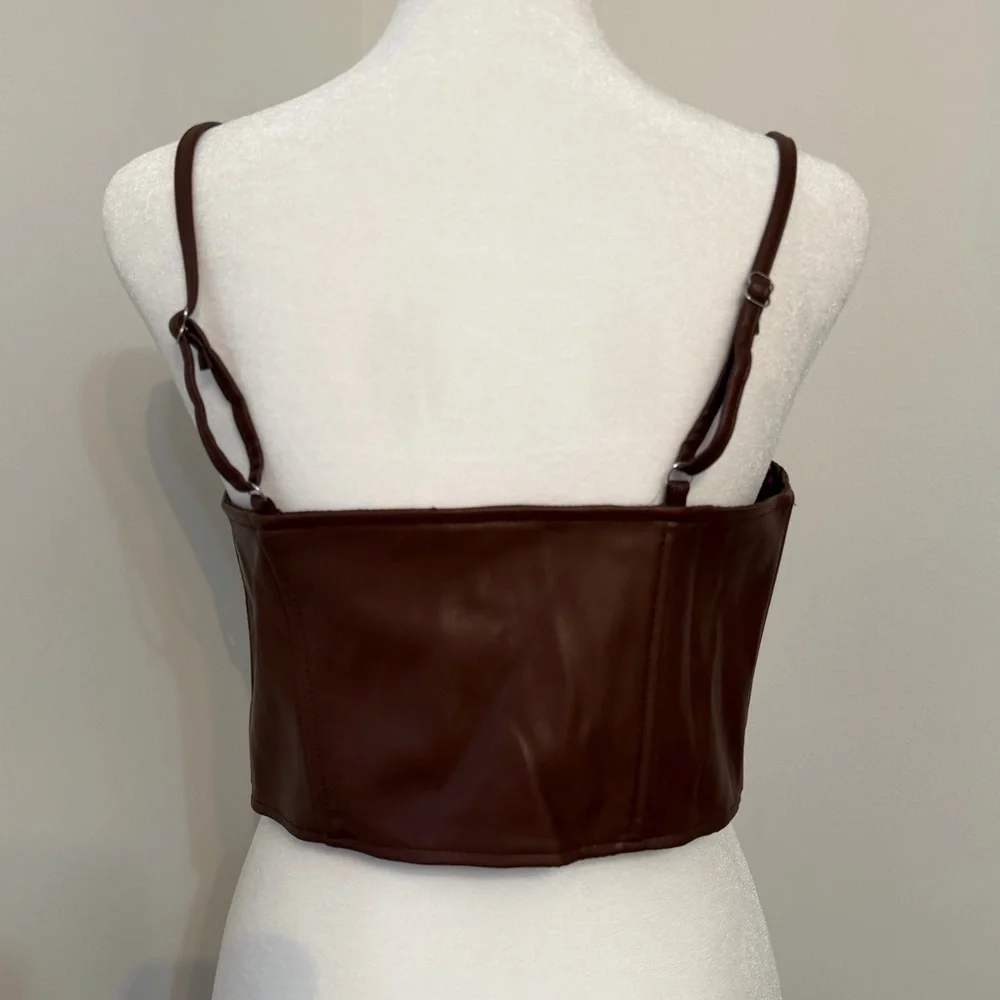 Windsor Size M Brown Leather Corset Tank
Crop Top Shirt Blouse - Picture 5 of 12